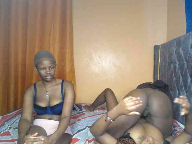 SexyEbonyZ webcam