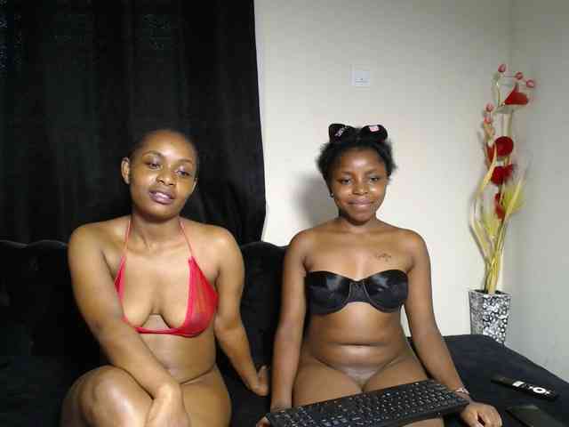 SexyEbonyZ webcam