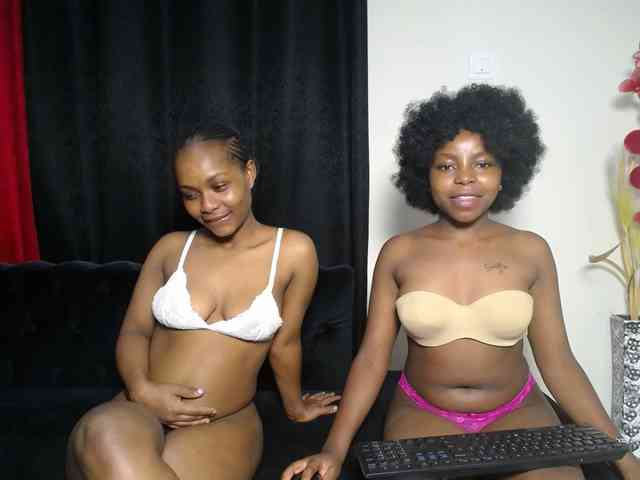 SexyEbonyZ webcam