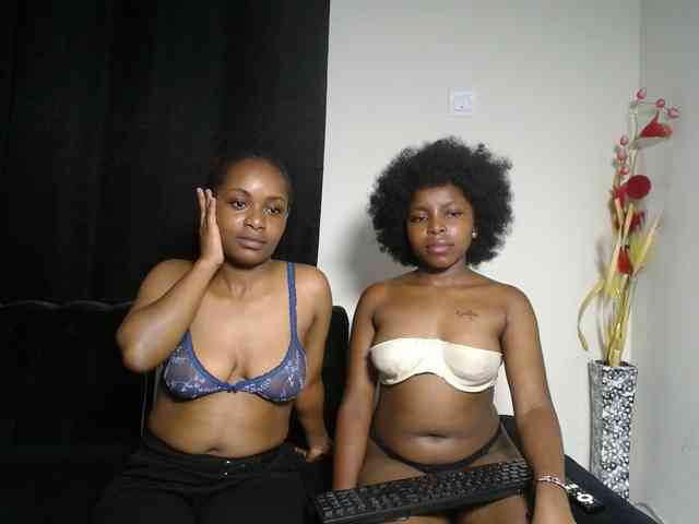 SexyEbonyZ webcam