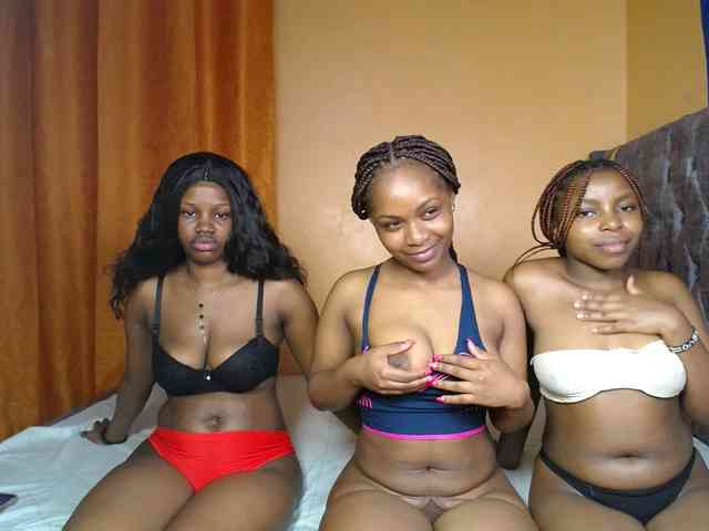 SexyEbonyZ webcam