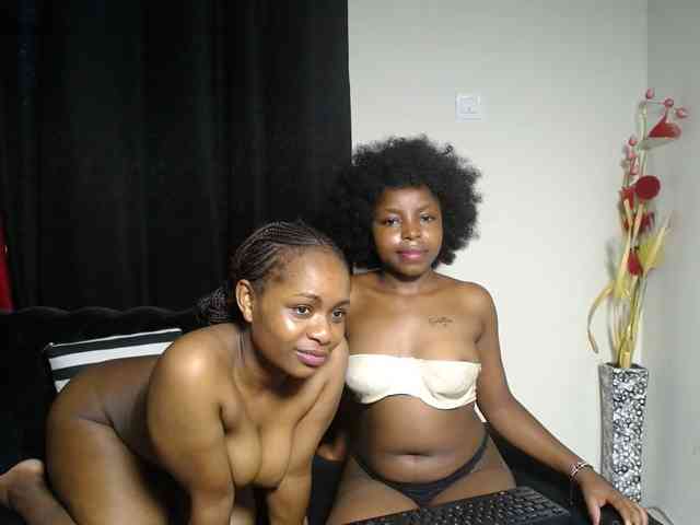 SexyEbonyZ webcam