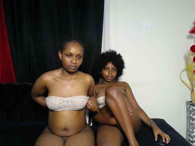 SexyEbonyZ webcam