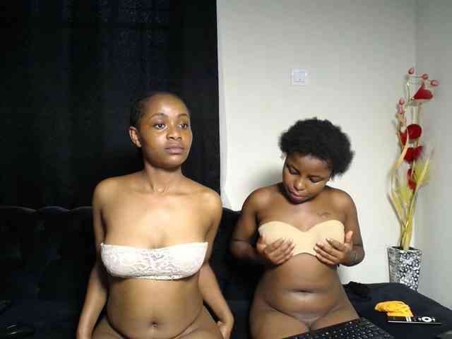 SexyEbonyZ webcam