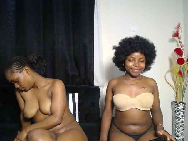 SexyEbonyZ webcam