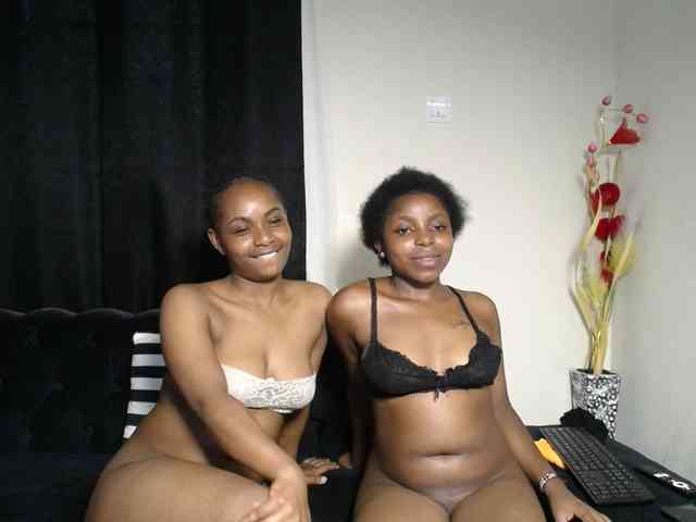 SexyEbonyZ webcam
