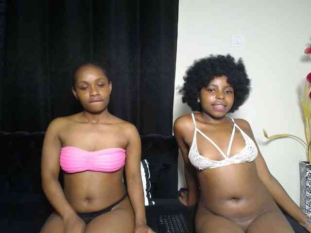 SexyEbonyZ webcam