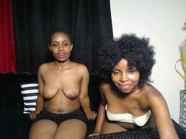 SexyEbonyZ webcam