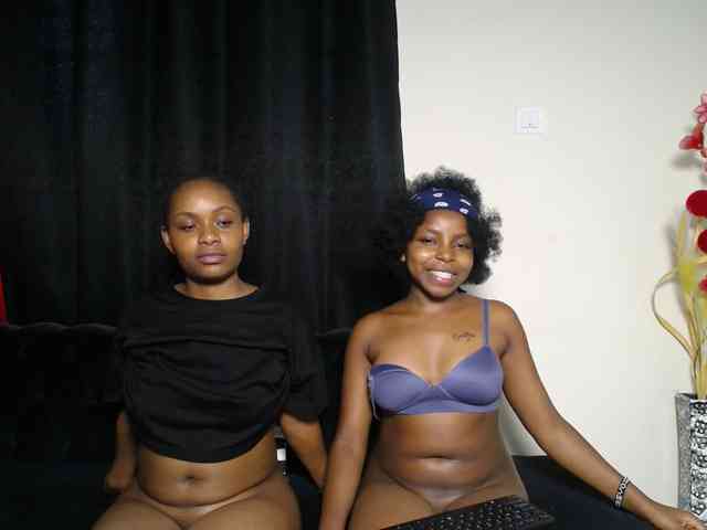 SexyEbonyZ webcam