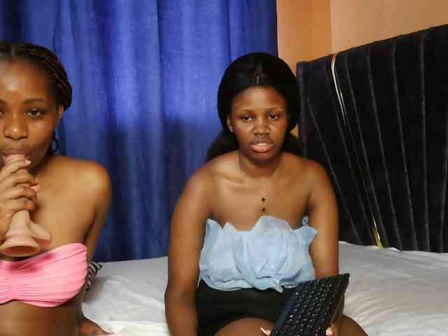 SexyEbonyZ webcam
