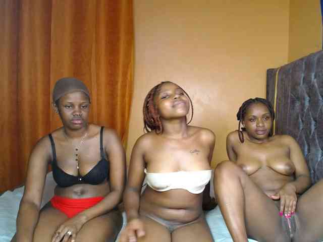 SexyEbonyZ webcam