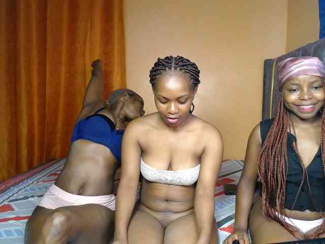 SexyEbonyZ webcam