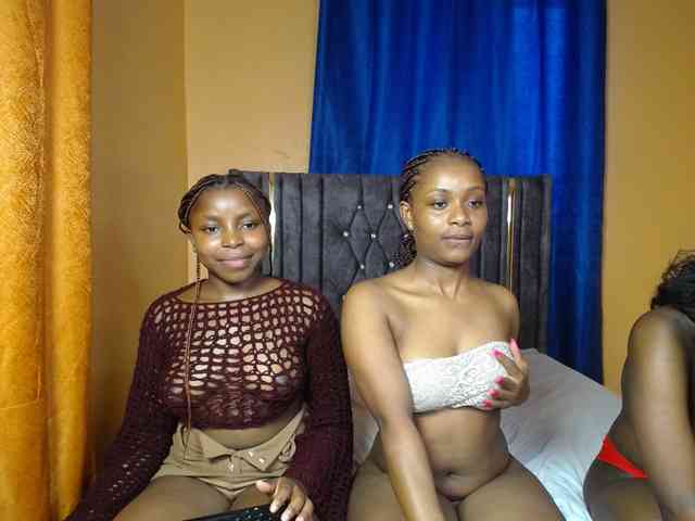 SexyEbonyZ webcam