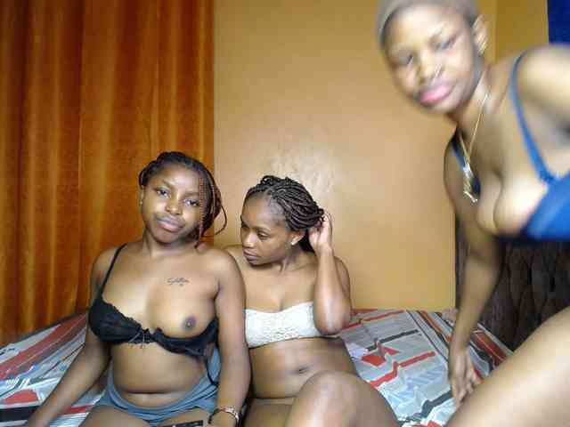 SexyEbonyZ webcam