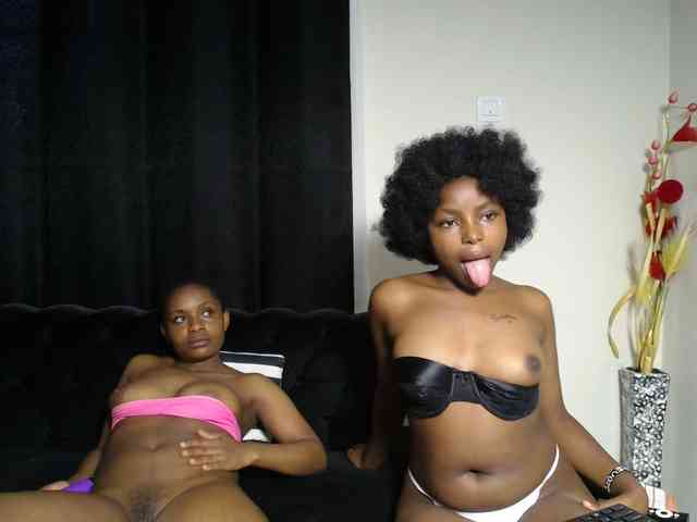 SexyEbonyZ webcam