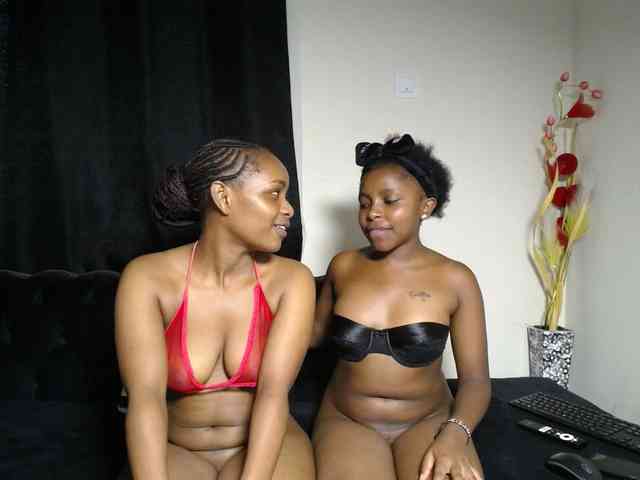 SexyEbonyZ webcam