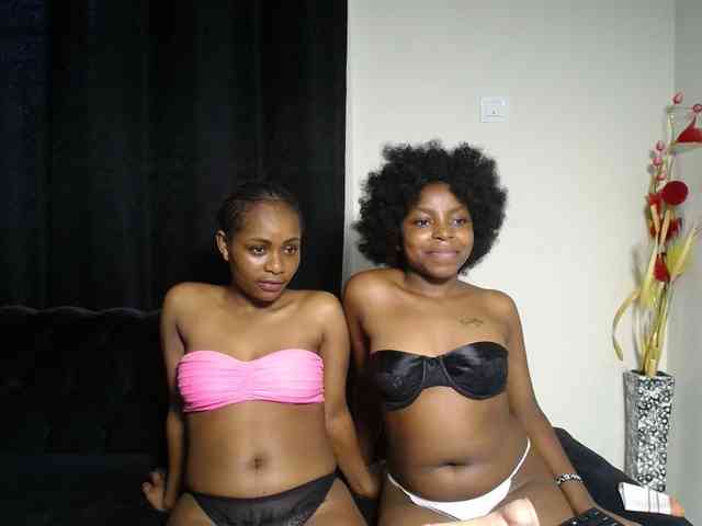 SexyEbonyZ webcam