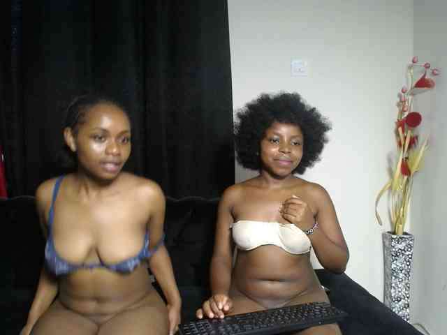 SexyEbonyZ webcam