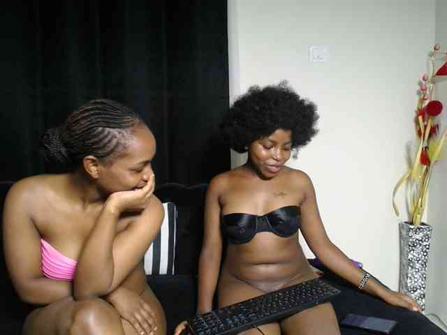 SexyEbonyZ webcam
