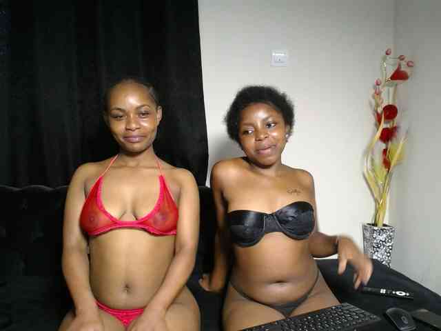 SexyEbonyZ webcam