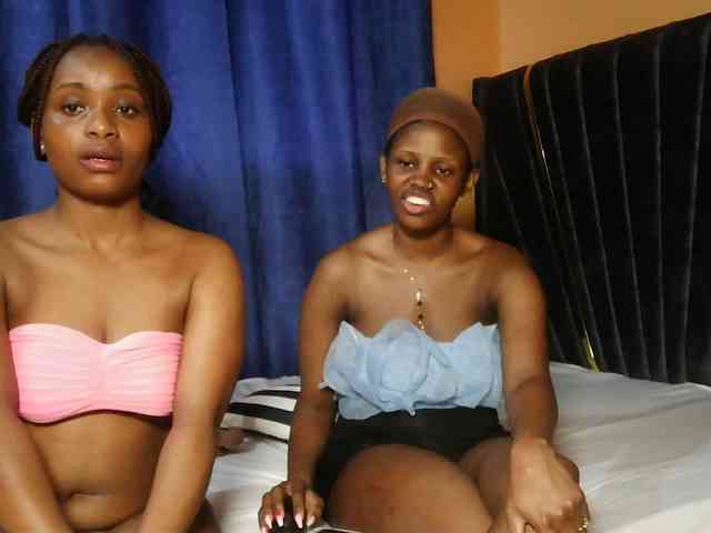 SexyEbonyZ webcam