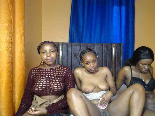 SexyEbonyZ webcam