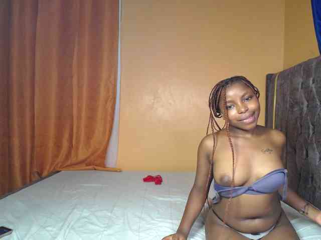 SexyEbonyZ webcam