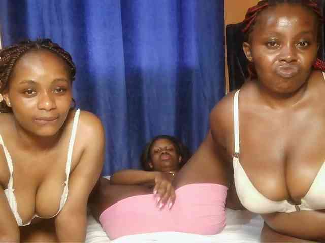 SexyEbonyZ webcam
