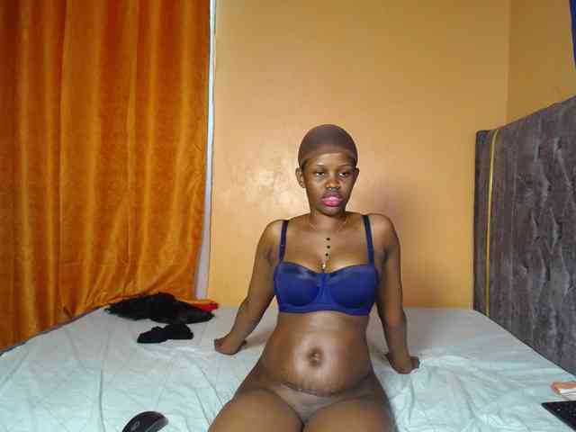 SexyEbonyZ webcam