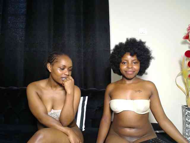 SexyEbonyZ webcam