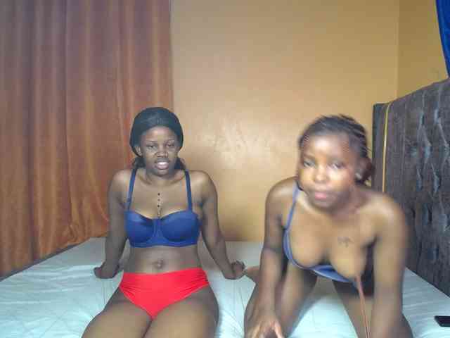 SexyEbonyZ webcam
