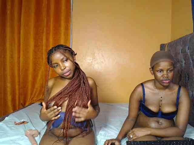 SexyEbonyZ webcam