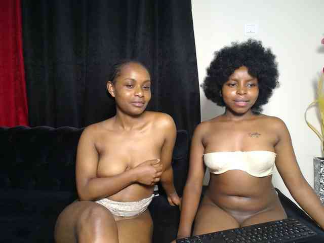 SexyEbonyZ webcam