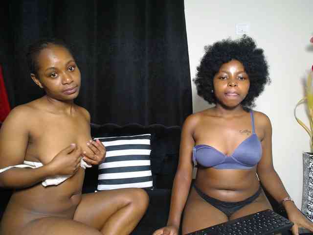 SexyEbonyZ webcam