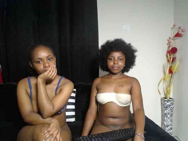SexyEbonyZ webcam