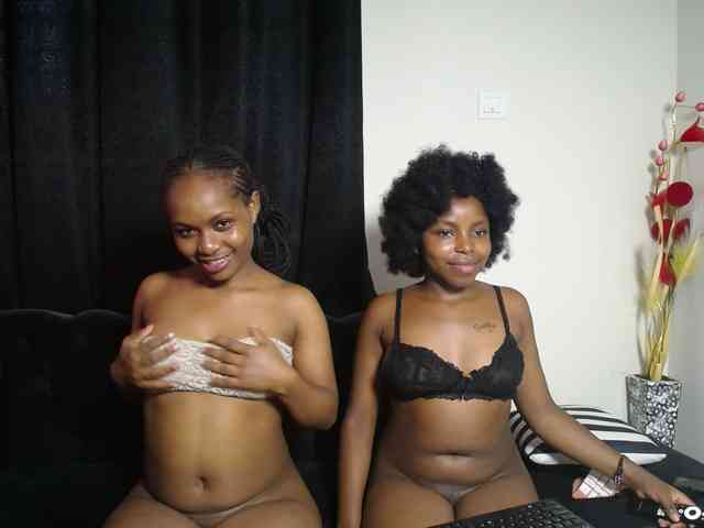 SexyEbonyZ webcam