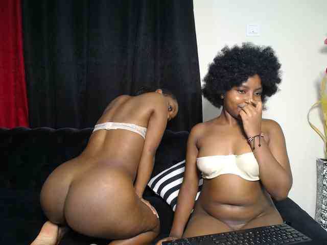 SexyEbonyZ webcam