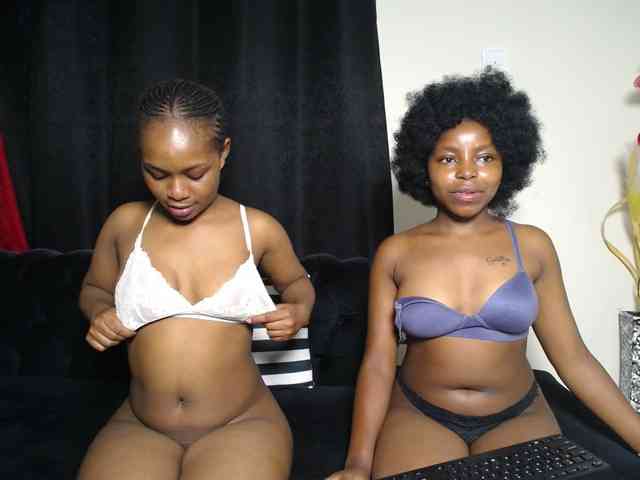 SexyEbonyZ webcam