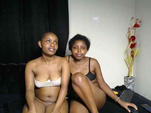 SexyEbonyZ webcam