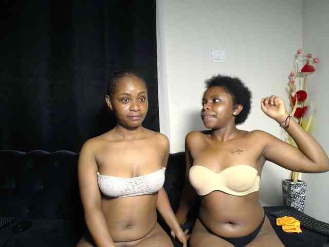 SexyEbonyZ webcam