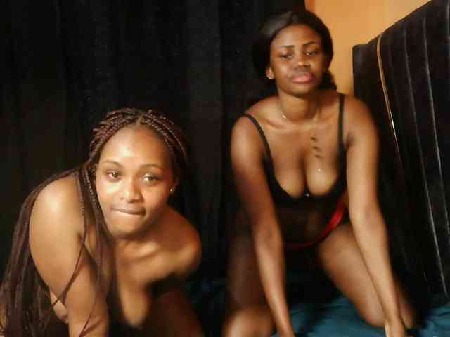 SexyEbonyZ webcam