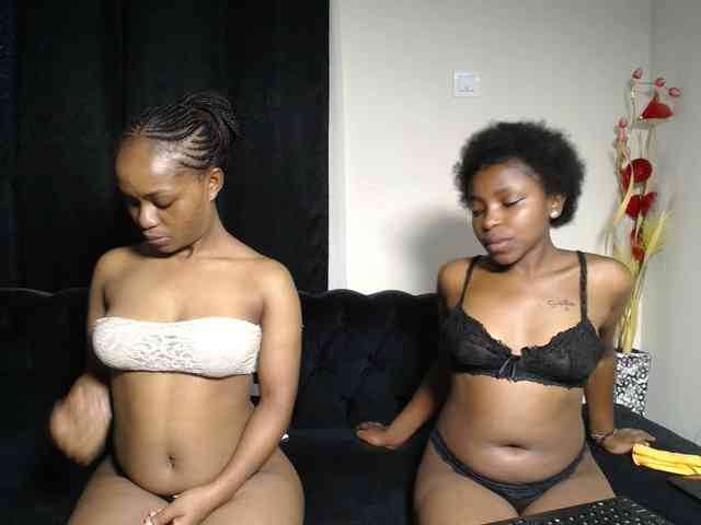 SexyEbonyZ webcam