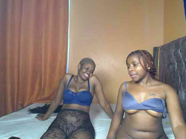 SexyEbonyZ webcam