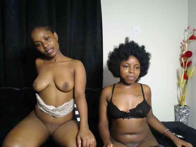 SexyEbonyZ webcam