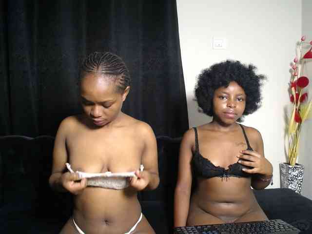 SexyEbonyZ webcam