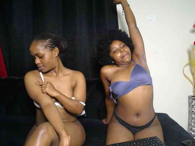 SexyEbonyZ webcam