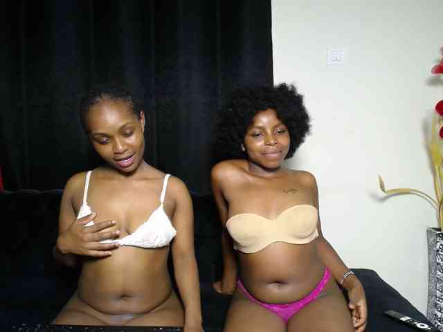 SexyEbonyZ webcam