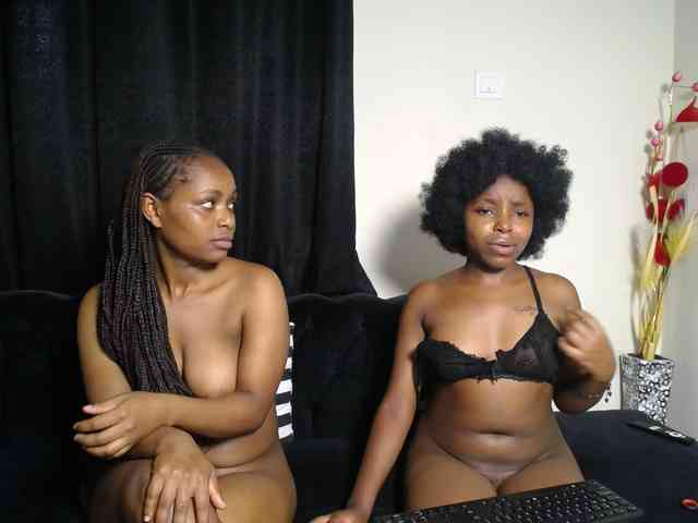 SexyEbonyZ webcam
