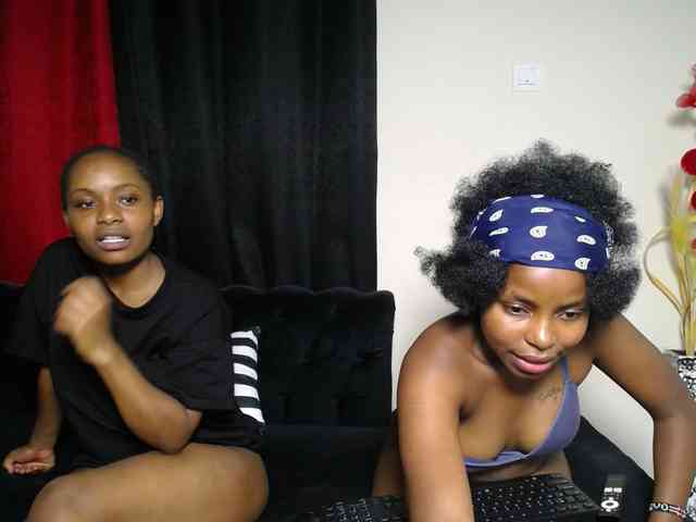 SexyEbonyZ webcam