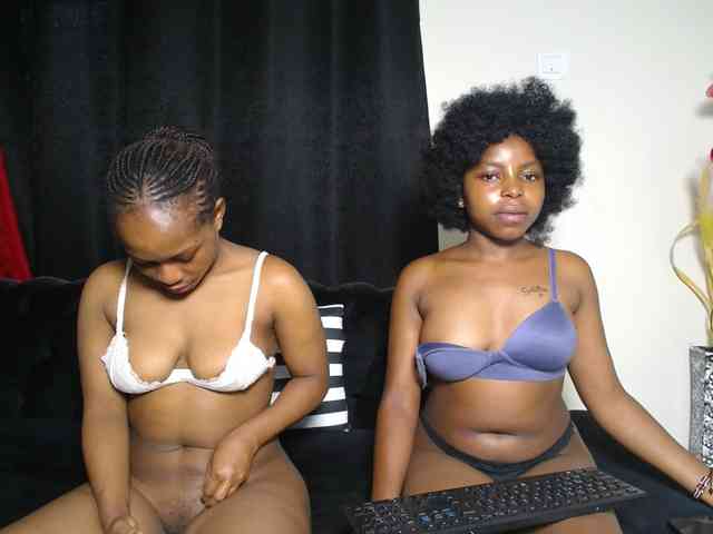SexyEbonyZ webcam